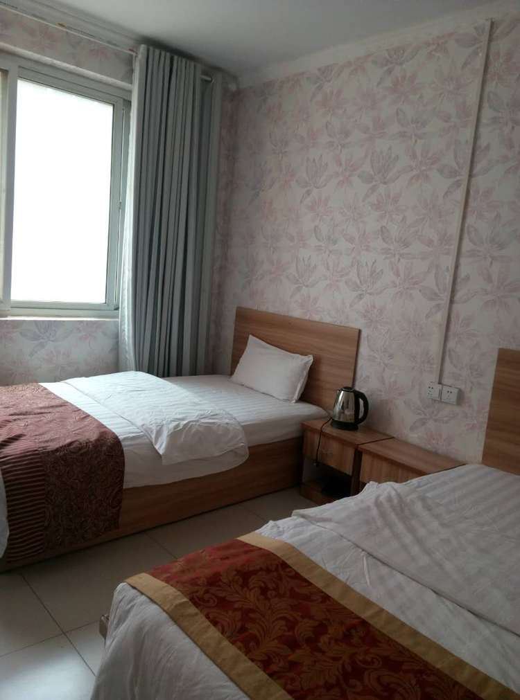 双床房