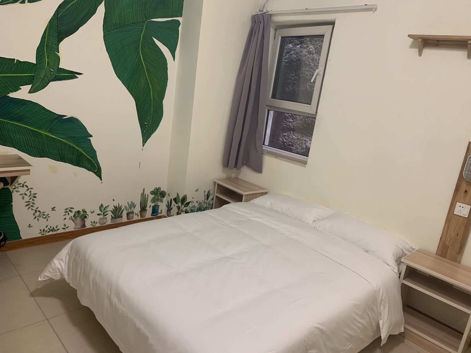 特惠大床房(公共卫浴)