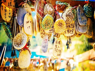 云南瀘沽湖八月份旅游_報團去云南瀘沽湖多少錢_云南瀘沽湖游跟團