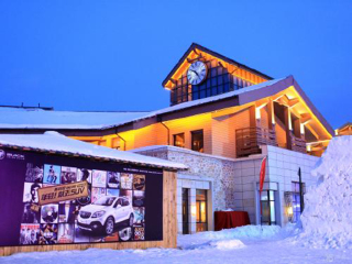 去東北長白山游要多少錢_東北長白山旅游跟團(tuán)需多少錢_旅游團(tuán)東北長白山