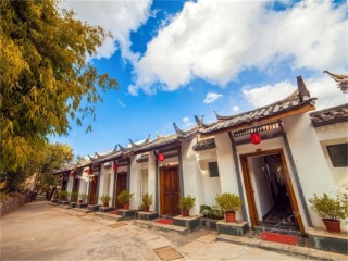 云南瀘沽湖半自助游_云南瀘沽湖旅游價格多少_云南瀘沽湖旅游費用