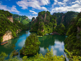 湖南鳳凰古城旅游價(jià)格多少_湖南鳳凰古城旅游最佳路線(xiàn)_湖南鳳凰古城旅游費(fèi)用