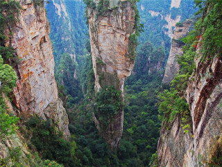 湖南鳳凰古城旅游價(jià)格多少_湖南鳳凰古城旅游最佳路線(xiàn)_湖南鳳凰古城旅游費(fèi)用