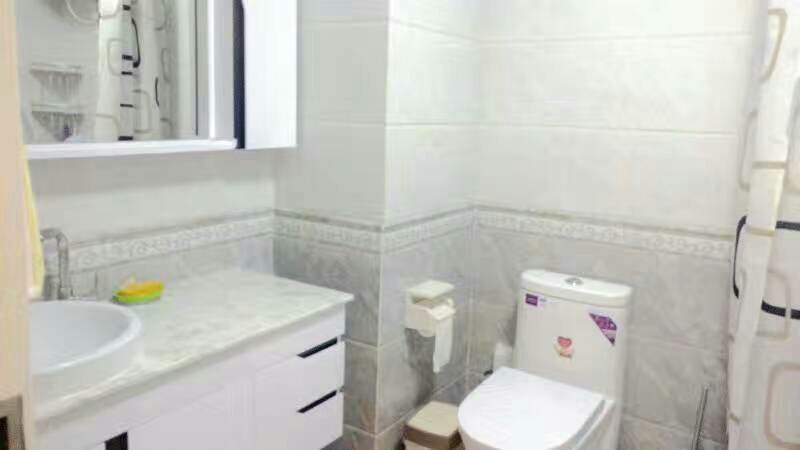 hotelPic
