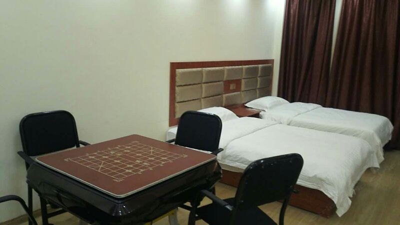 hotelPic