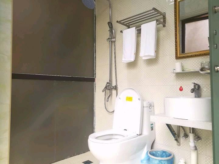 特价单人间