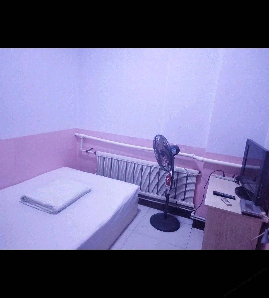 普通大床房