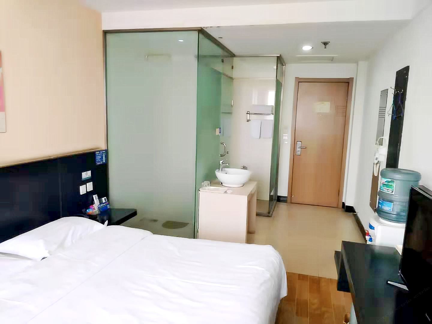 特价大床房
