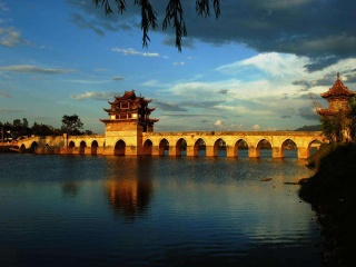 去云南元陽(yáng)梯田報(bào)團(tuán)多少錢(qián)_云南元陽(yáng)梯田旅游團(tuán)報(bào)價(jià)_國(guó)慶云南元陽(yáng)梯田游價(jià)格