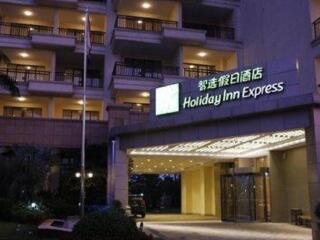 以往國慶海南三亞游價格_海南三亞旅游價格多少_海南三亞最適合旅游的季節(jié)