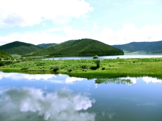 8月云南瀘沽湖旅游_云南瀘沽湖九月旅游_云南瀘沽湖自由行旅游團(tuán)