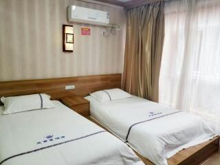 貴州游 旅行團_到貴州旅游報團價格_貴州特價旅游團報價