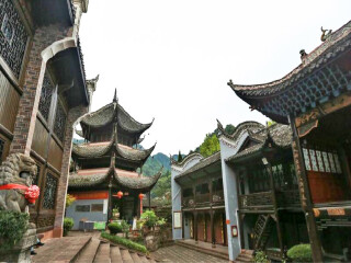 現(xiàn)在去湖南張家界旅游多少錢(qián)_近期湖南張家界游價(jià)格_湖南張家界旅游要多少錢(qián)2021