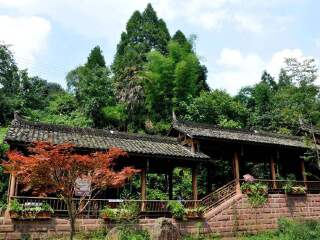 四川跟團(tuán)游與自由行_四川游特價(jià)團(tuán)_暑假四川游價(jià)格