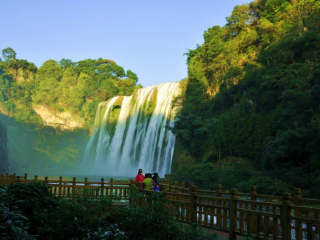 貴州旅行團(tuán)_旅游去貴州_貴州旅游要多少錢跟團(tuán)