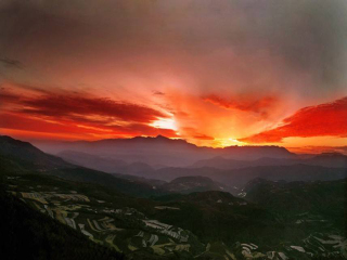 去云南元陽(yáng)梯田報(bào)團(tuán)多少錢(qián)_云南元陽(yáng)梯田旅游團(tuán)報(bào)價(jià)_國(guó)慶云南元陽(yáng)梯田游價(jià)格