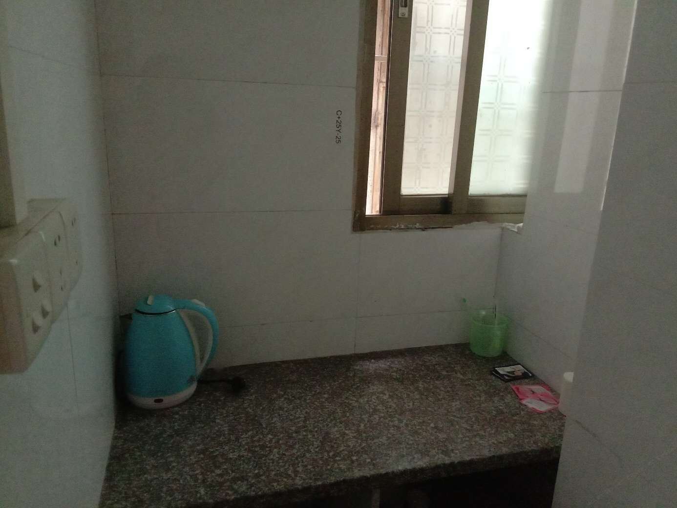 电扇豪华标准单人房