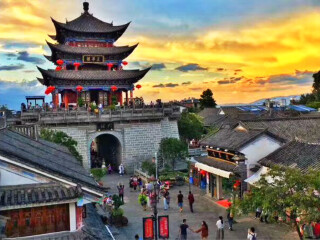 現(xiàn)在去云南香格里拉旅游多少錢_云南香格里拉旅行團_旅行團云南香格里拉游
