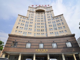 云南昆明自由行組團_云南昆明旅游要多少錢跟團_云南昆明游組團