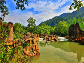 去貴州黃果樹瀑布報團多少錢_旅行團貴州黃果樹瀑布游_報團去貴州黃果樹瀑布多少錢