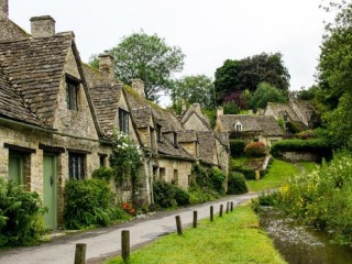 英國跟團游與自由行_英國旅游費用多少_去英國旅游要多少錢