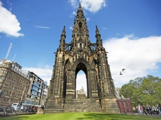 英國跟團游與自由行_英國旅游費用多少_去英國旅游要多少錢