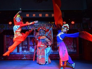 成都旅游跟團多少錢_8月成都旅游_怎么去成都旅游