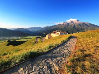 青海湖旅游花多少錢_暑假青海湖游價格_青海湖旅游費(fèi)用