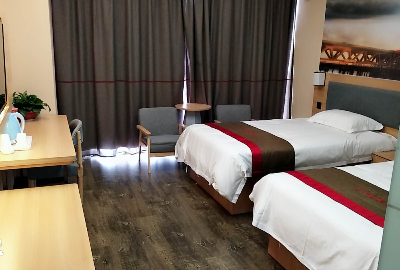 标准双床房