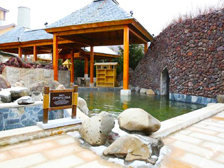東北長白山旅游要多少錢跟團(tuán)_東北長白山游跟團(tuán)多少錢_2021年東北長白山旅游團(tuán)報價