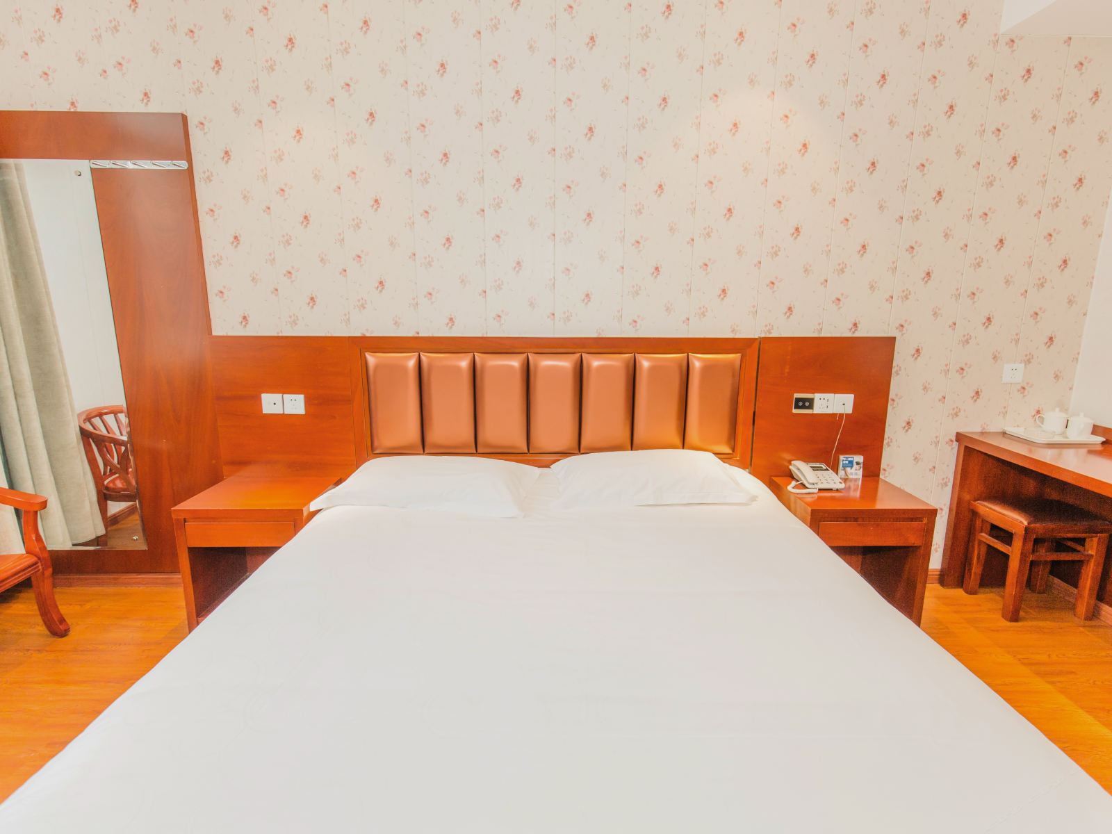智能大床房