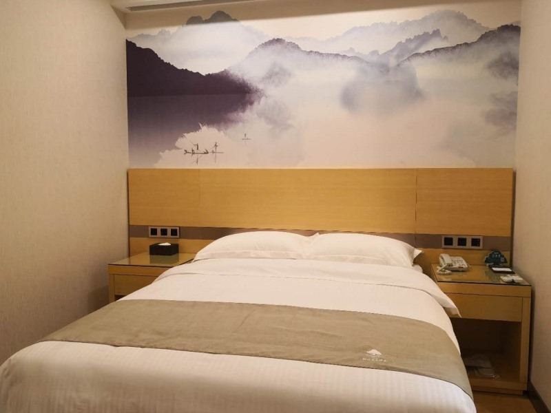 1.5米大床房