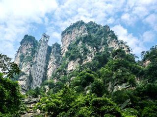 湖南張家界旅游團(tuán)報(bào)價(jià)2021_去湖南張家界游要多少錢_到湖南張家界旅游