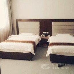 hotelPic