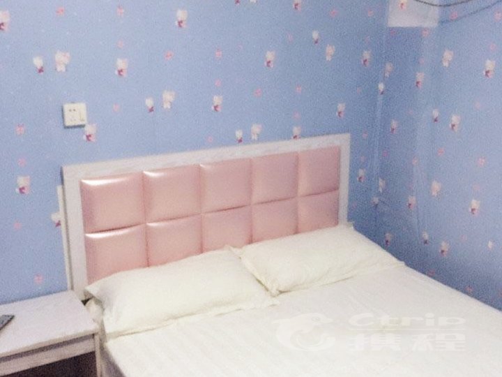 hotelPic