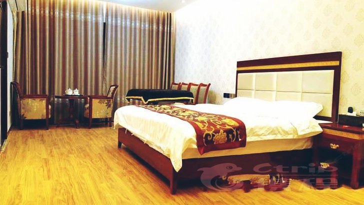 hotelPic