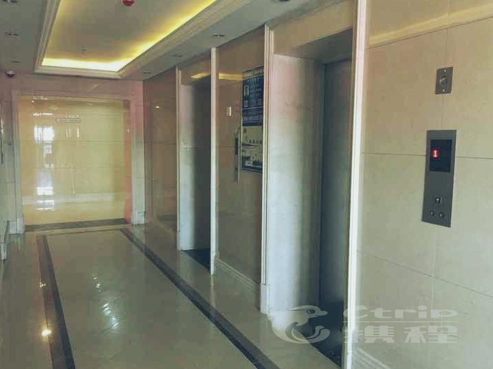 酒店大堂