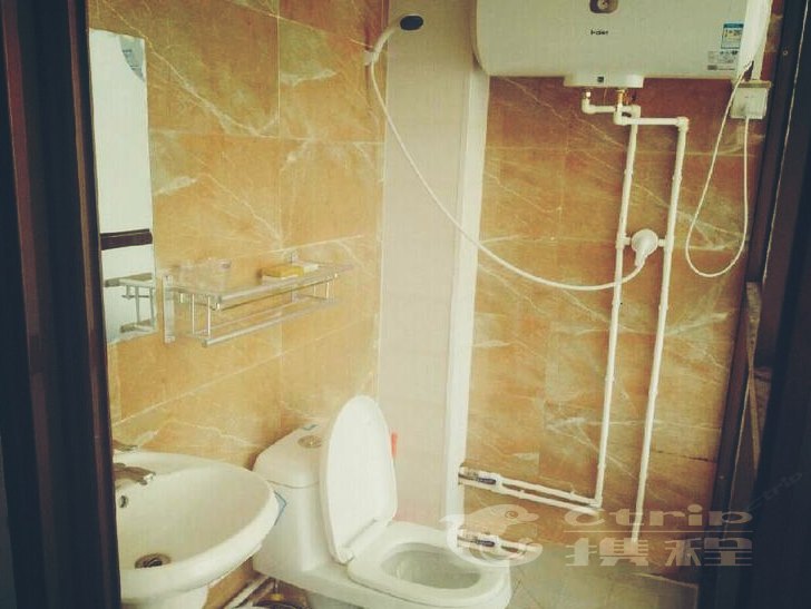 hotelPic