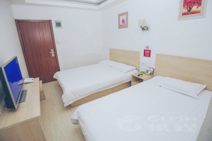 hotelPic