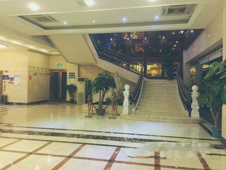 酒店大堂