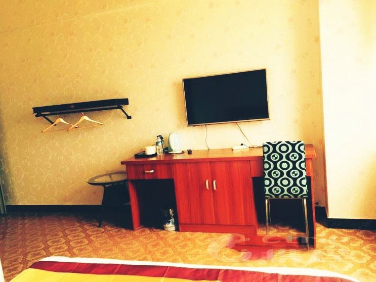 hotelPic