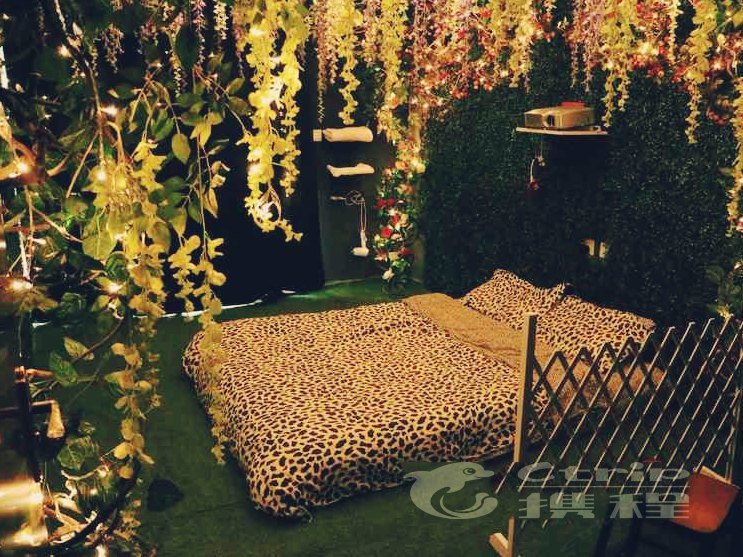 森霓电影主题公寓