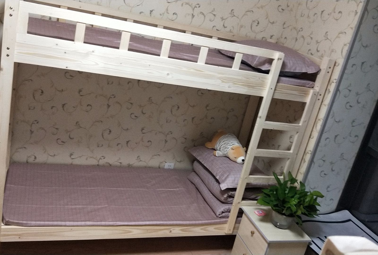 开心麻花六人间(床位)