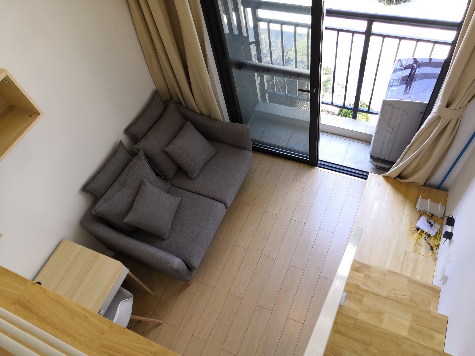 简约loft小复式大床房