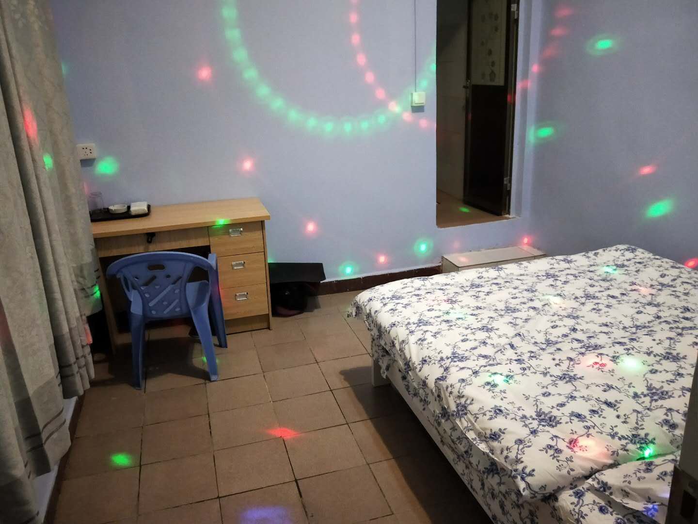 大床房