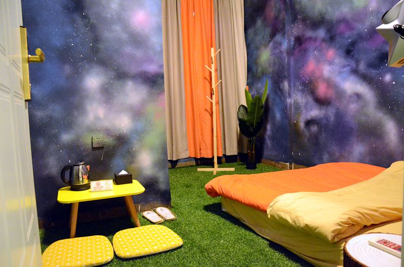 星空绿野主题房