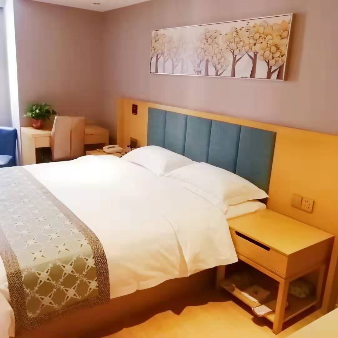 商务大床房