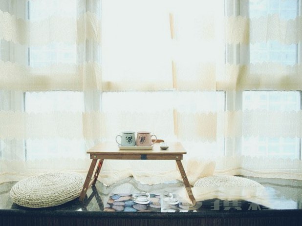 hotelPic