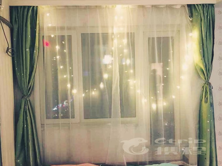 hotelPic