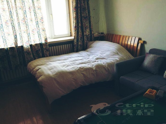 hotelPic